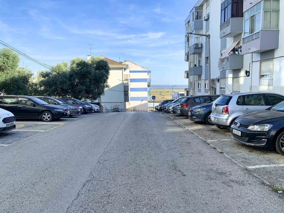 Apartamento T2 para Venda em Póvoa de Santa Iria e Forte da Casa Foto 26