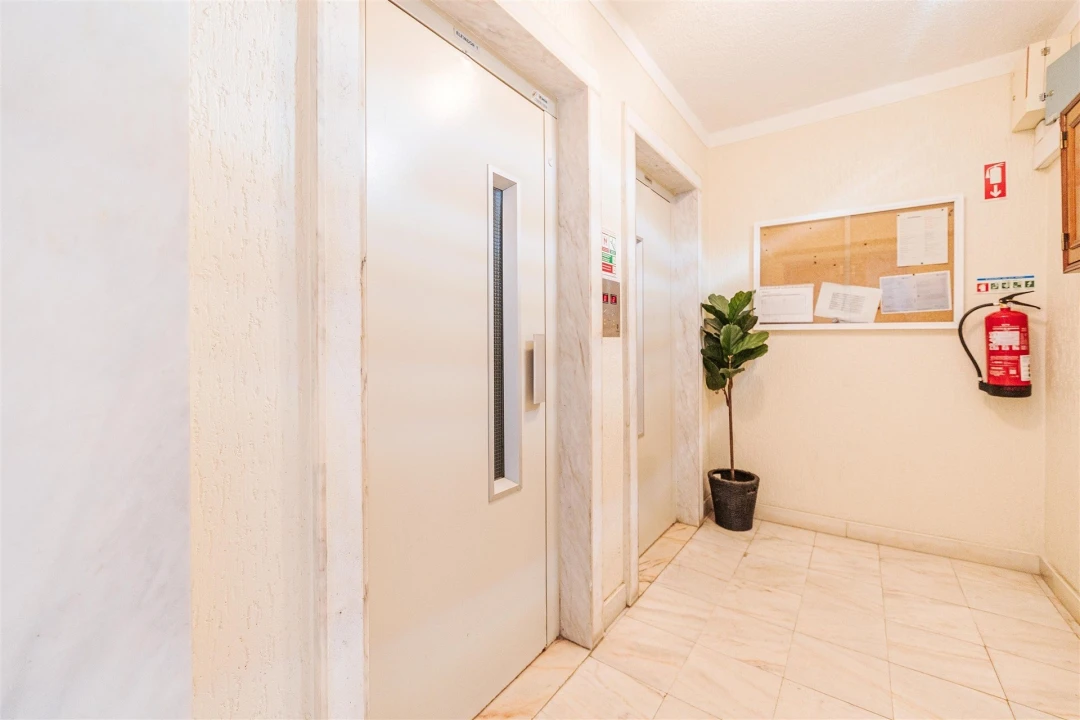 Apartamento T3 para Venda em Queluz e Belas Foto 50