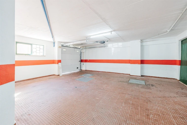 Apartamento T3 para Venda em Queluz e Belas Foto 49