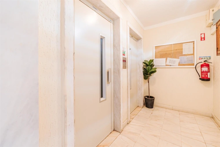Apartamento T3 para Venda em Queluz e Belas Foto 50
