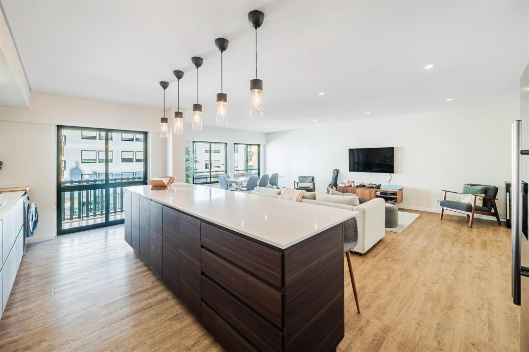 Apartamento T3 para Venda em Queluz e Belas Foto 18