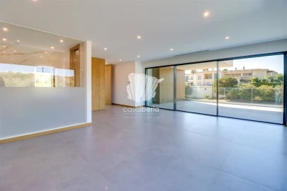 Moradia T4 para Venda em Lagos (São Sebastião e Santa Maria)