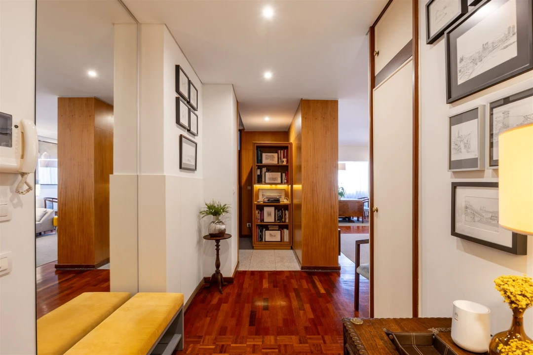 Apartamento T4 para Venda em Matosinhos e Leça da Palmeira Foto 13