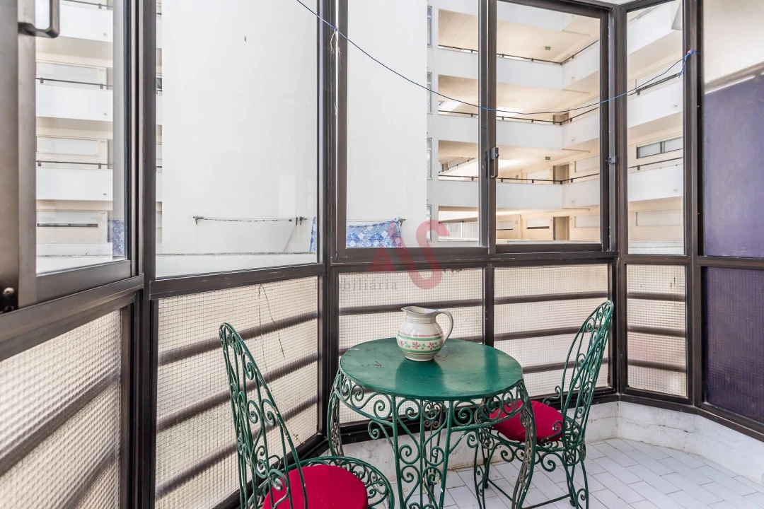 Apartamento T0 para Venda em Costa da Caparica Foto 19