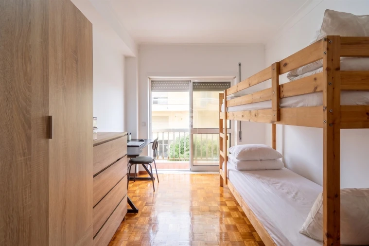 Apartamento T2 para Venda em Coimbrão Foto 33