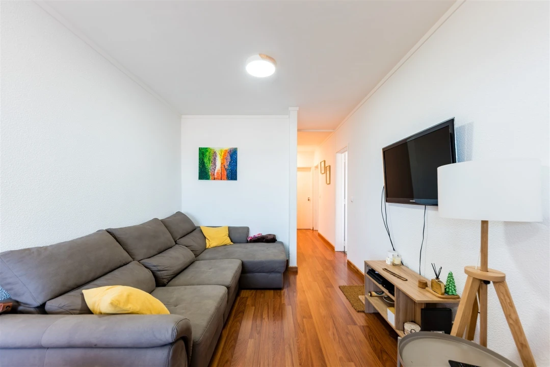 Apartamento T2 para Arrendamento em Massamá e Monte Abraão Foto 1