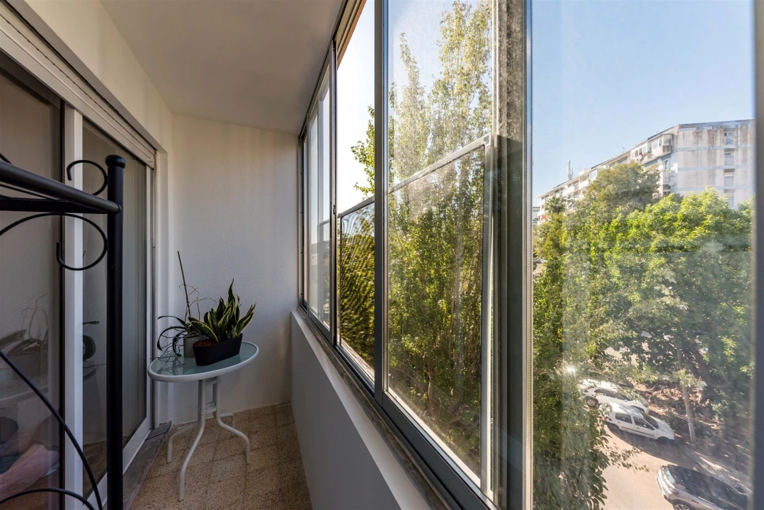 Apartamento T2 para Arrendamento em Massamá e Monte Abraão Foto 7