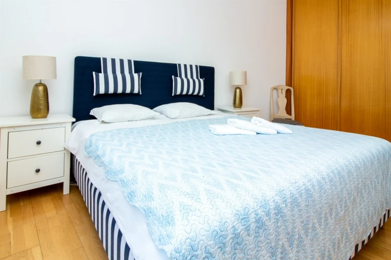 Apartamento T2 para Venda em Albufeira e Olhos de Água Foto 35