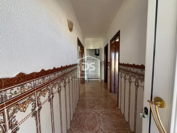 Apartamento T1 para Arrendamento em Nevogilde