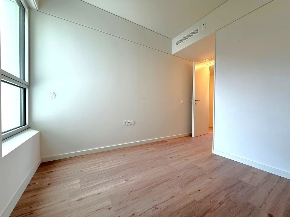 Apartamento T2 para Venda em Ramalde Foto 11