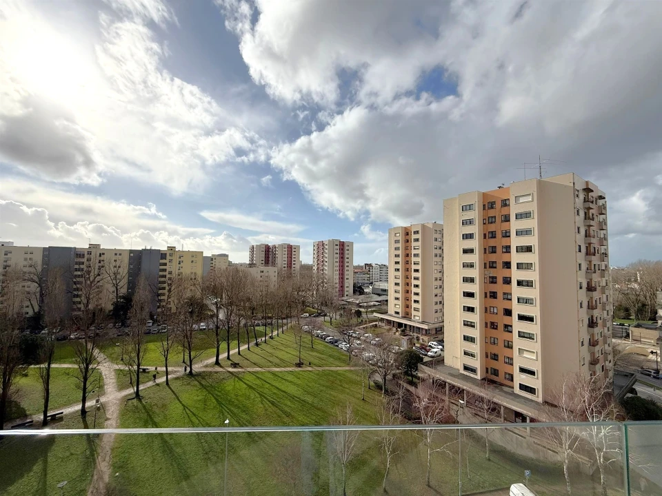 Apartamento T2 para Venda em Ramalde Foto 17