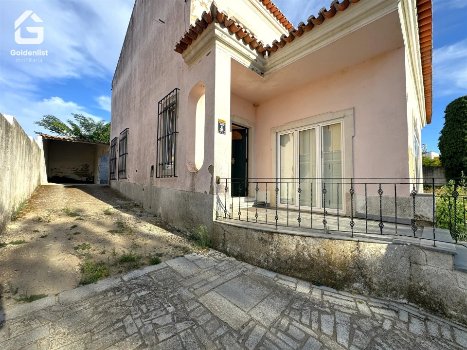 Moradia T4 para Venda em Espírito Santo, Nossa Senhora da Graça e São Simão Foto 43