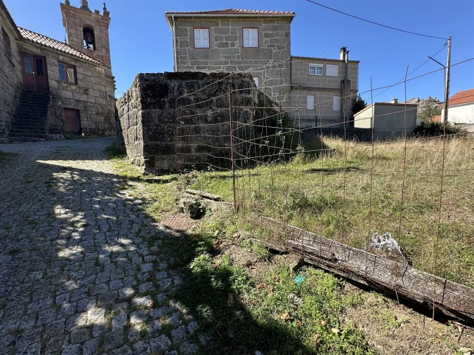 Moradia T3 para Venda em Castro Laboreiro e Lamas de Mouro Foto 27