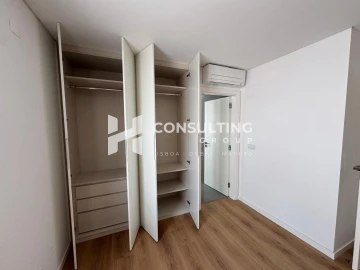 Apartamento T3 para Venda em Odivelas