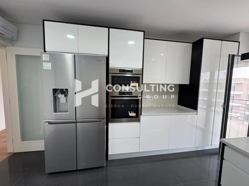 Apartamento T3 para Venda em Odivelas Foto 8