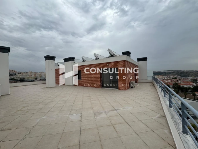 Apartamento T3 para Venda em Odivelas Foto 3