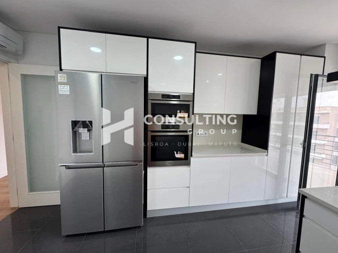 Apartamento T3 para Venda em Odivelas Foto 8
