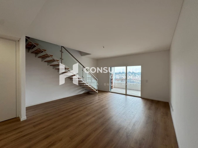 Apartamento T3 para Venda em Odivelas Foto 36
