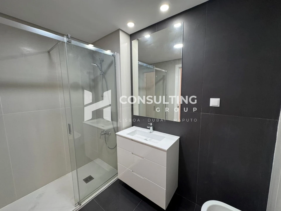 Apartamento T3 para Venda em Odivelas Foto 13