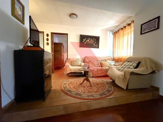 Moradia T3 para Venda em Tabua Foto 8