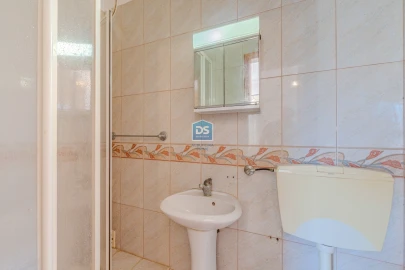 Apartamento T2 para Venda em Guia