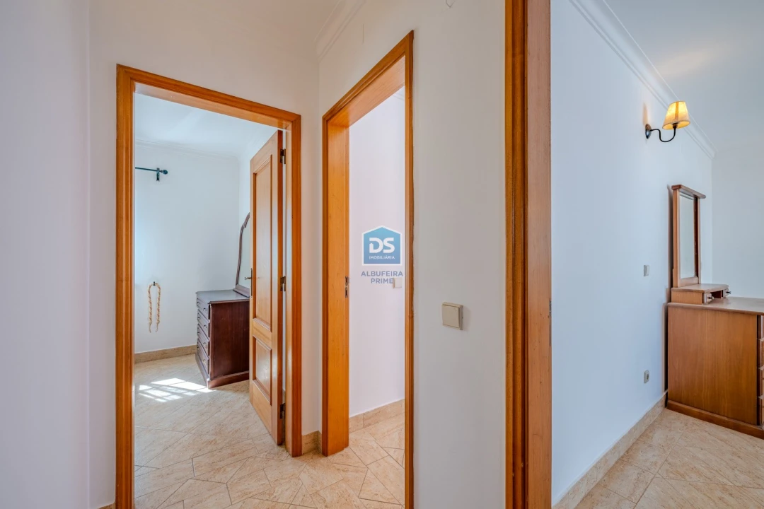 Apartamento T2 para Venda em Guia Foto 20
