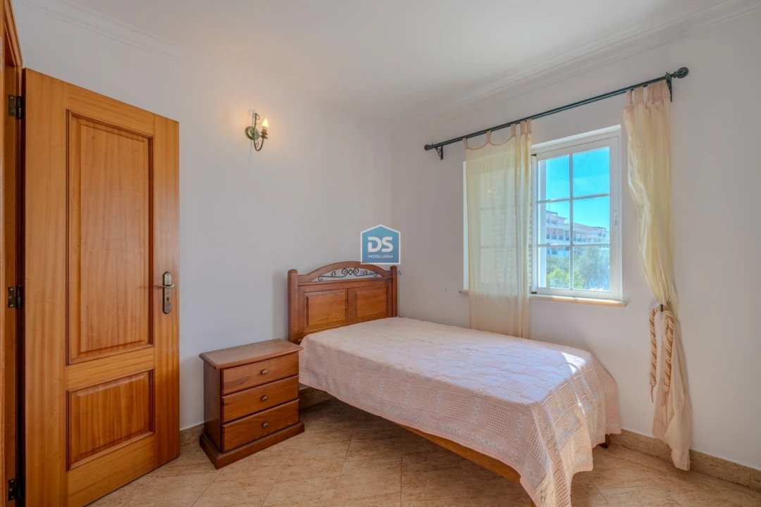 Apartamento T2 para Venda em Guia Foto 21