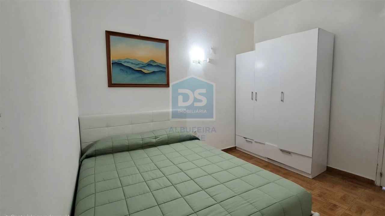 Apartamento T1 para Venda em Albufeira e Olhos de Água Foto 8