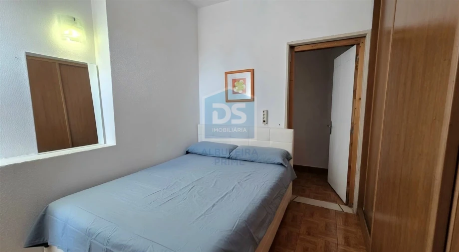 Apartamento T1 para Venda em Albufeira e Olhos de Água Foto 11