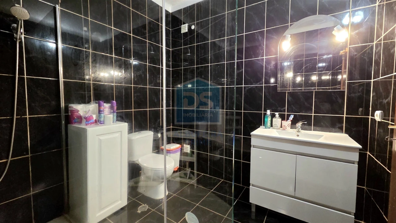 Apartamento T1 para Venda em Albufeira e Olhos de Água Foto 18