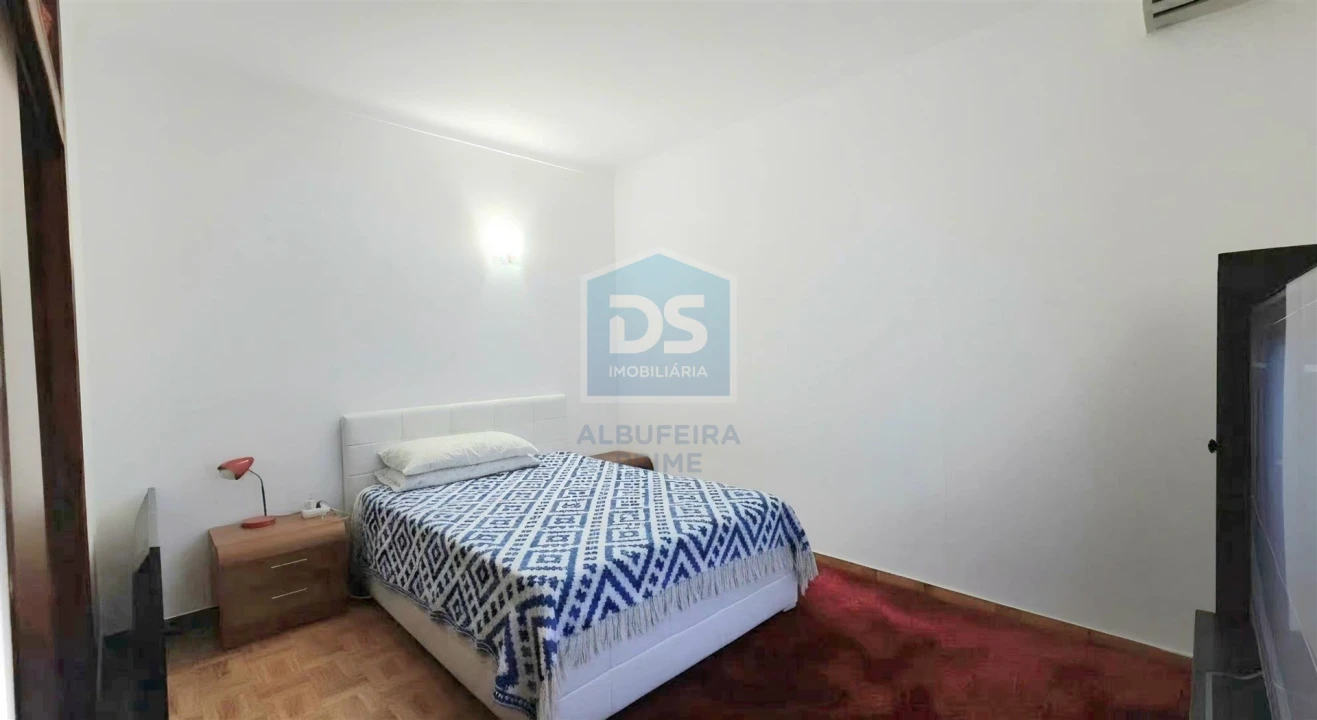 Apartamento T1 para Venda em Albufeira e Olhos de Água Foto 10