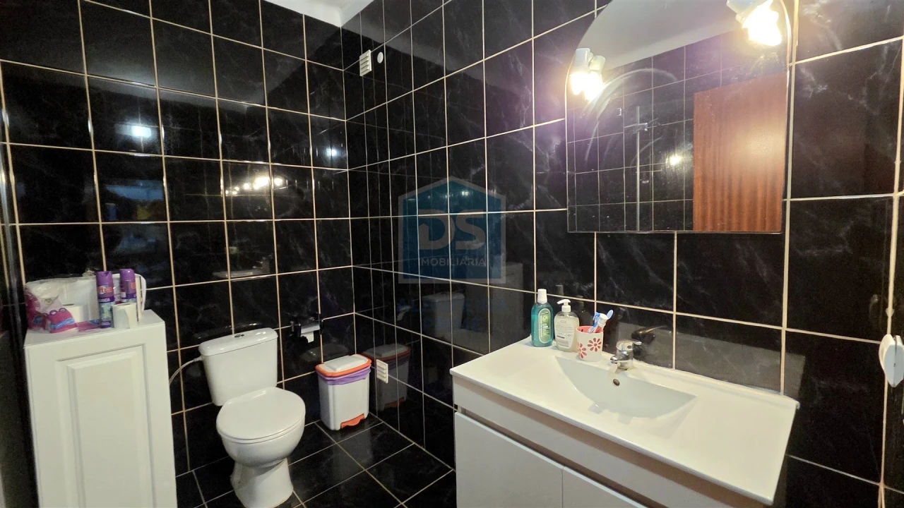 Apartamento T1 para Venda em Albufeira e Olhos de Água Foto 17