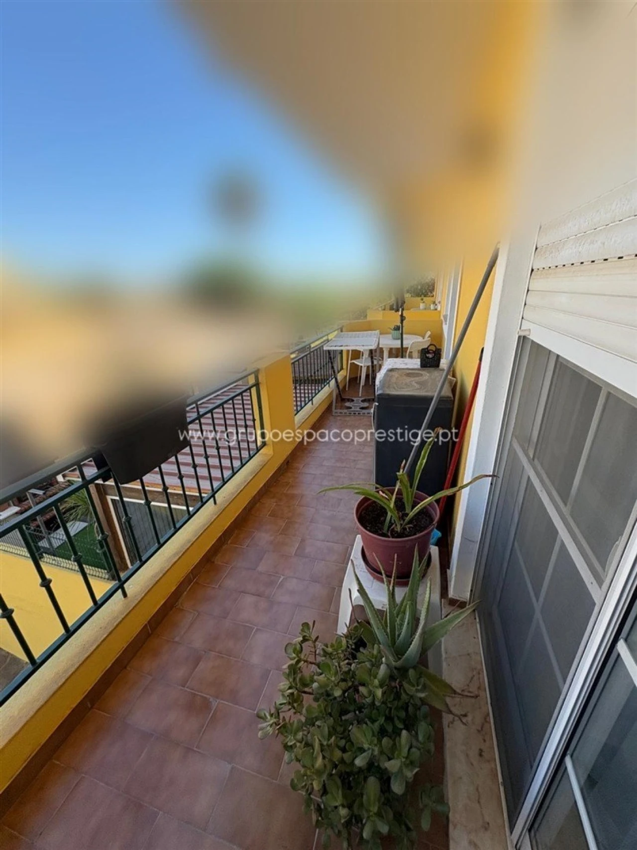 Apartamento T3 para Venda em Quelfes Foto 17