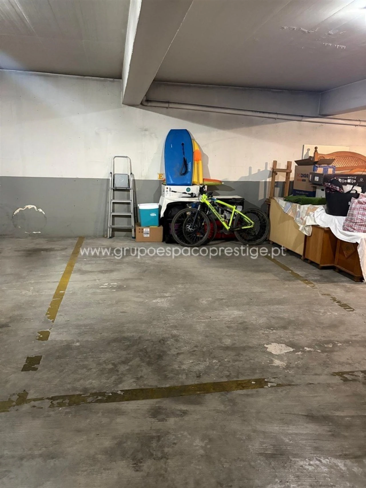 Apartamento T3 para Venda em Quelfes Foto 18
