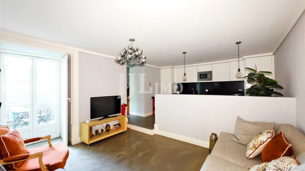 Apartamento T1 para Venda em Arroios Foto 1
