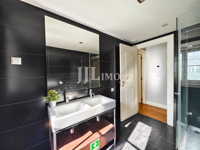 Apartamento T1 para Venda em Arroios Foto 13