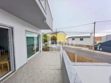 Moradia T3 para Arrendamento em Cascais e Estoril