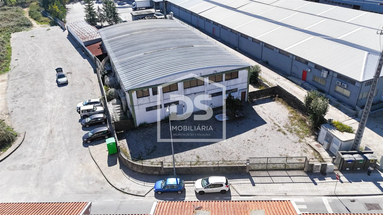 Armazém para Venda em Cristelos, Boim e Ordem Foto 1
