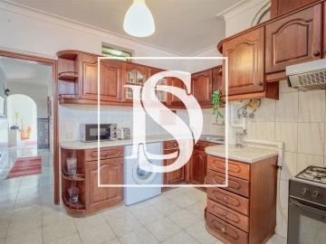 Apartamento T4 para Venda em Penha de França