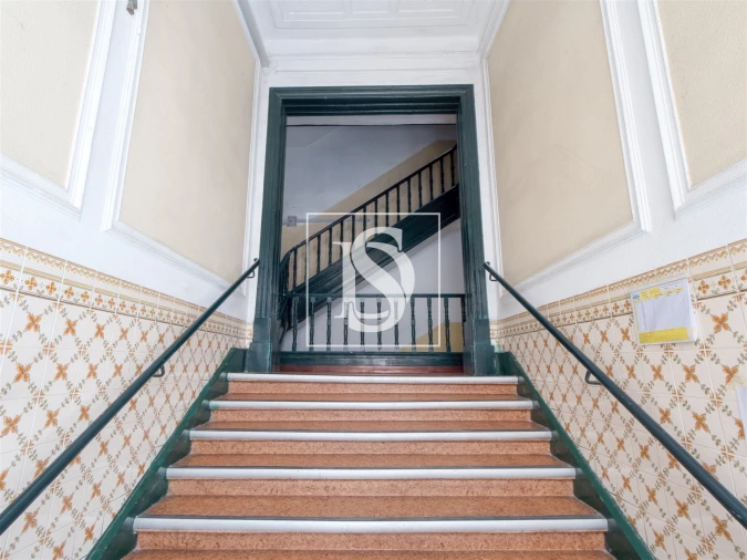 Apartamento T4 para Venda em Penha de França Foto 2