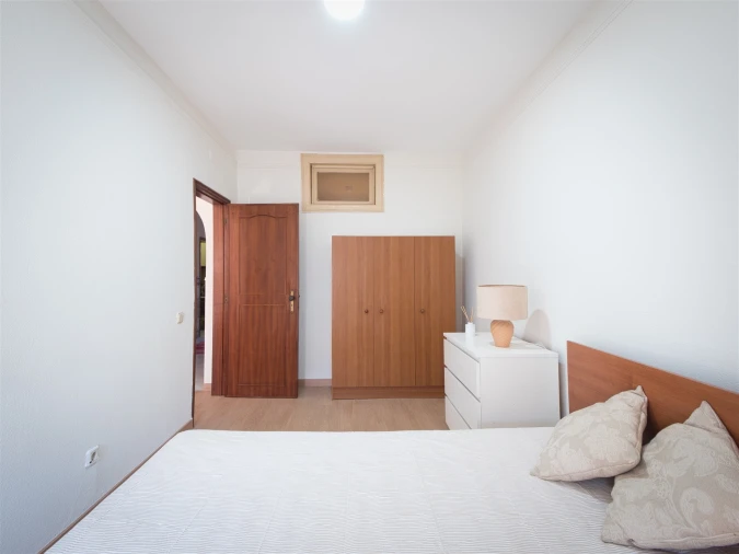 Apartamento T4 para Venda em Penha de França Foto 9