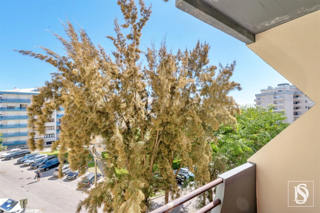 Apartamento T2 para Venda em Buarcos Foto 15