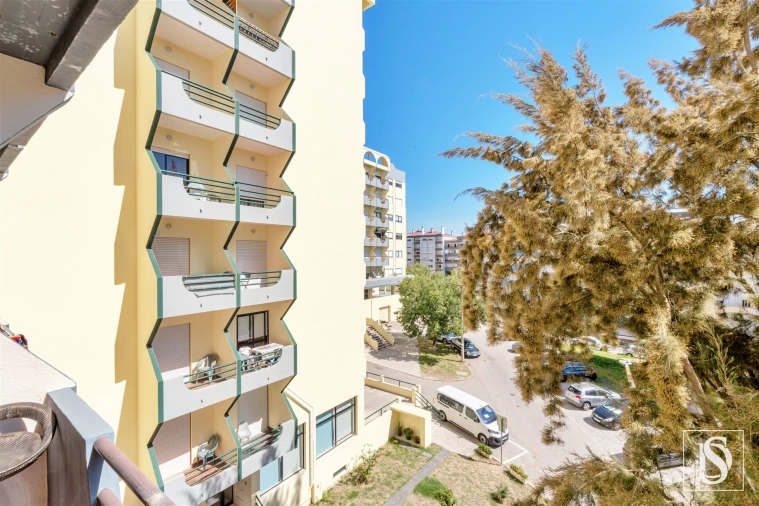 Apartamento T2 para Venda em Buarcos Foto 12