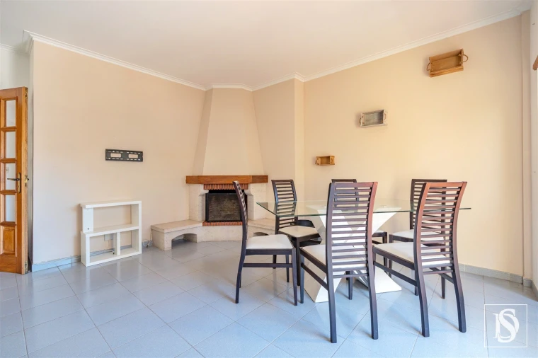 Apartamento T2 para Venda em Buarcos Foto 9