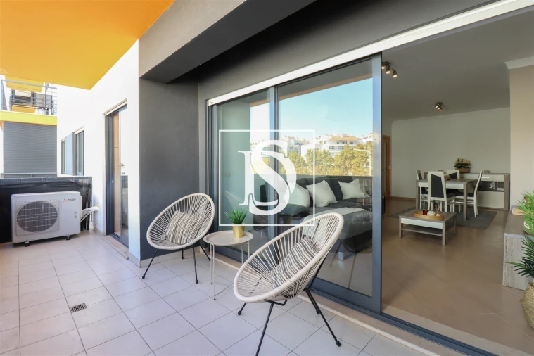 Apartamento T2 para Venda em Portimão Foto 9