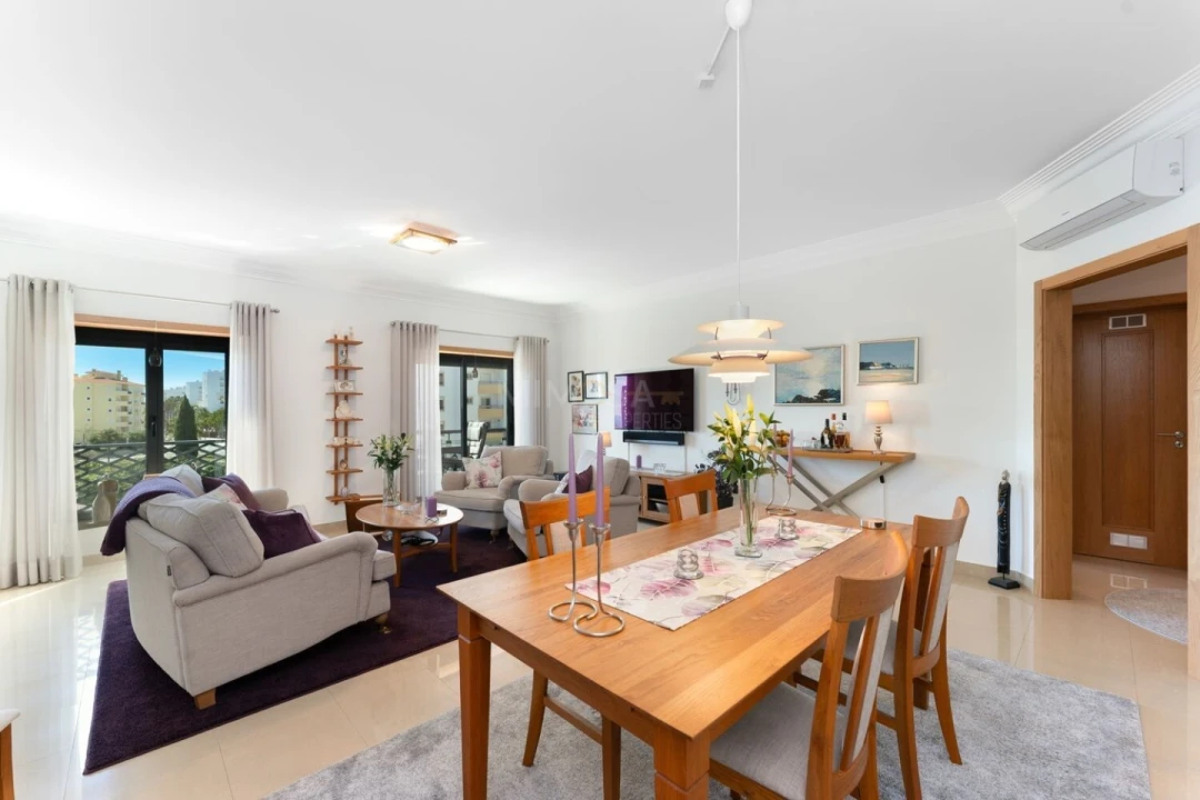 Apartamento T2 para Venda em Lagos (São Sebastião e Santa Maria) Foto 6