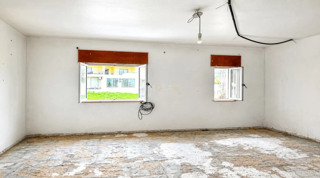 Apartamento T2 para Venda em Lagos (São Sebastião e Santa Maria) Foto 5