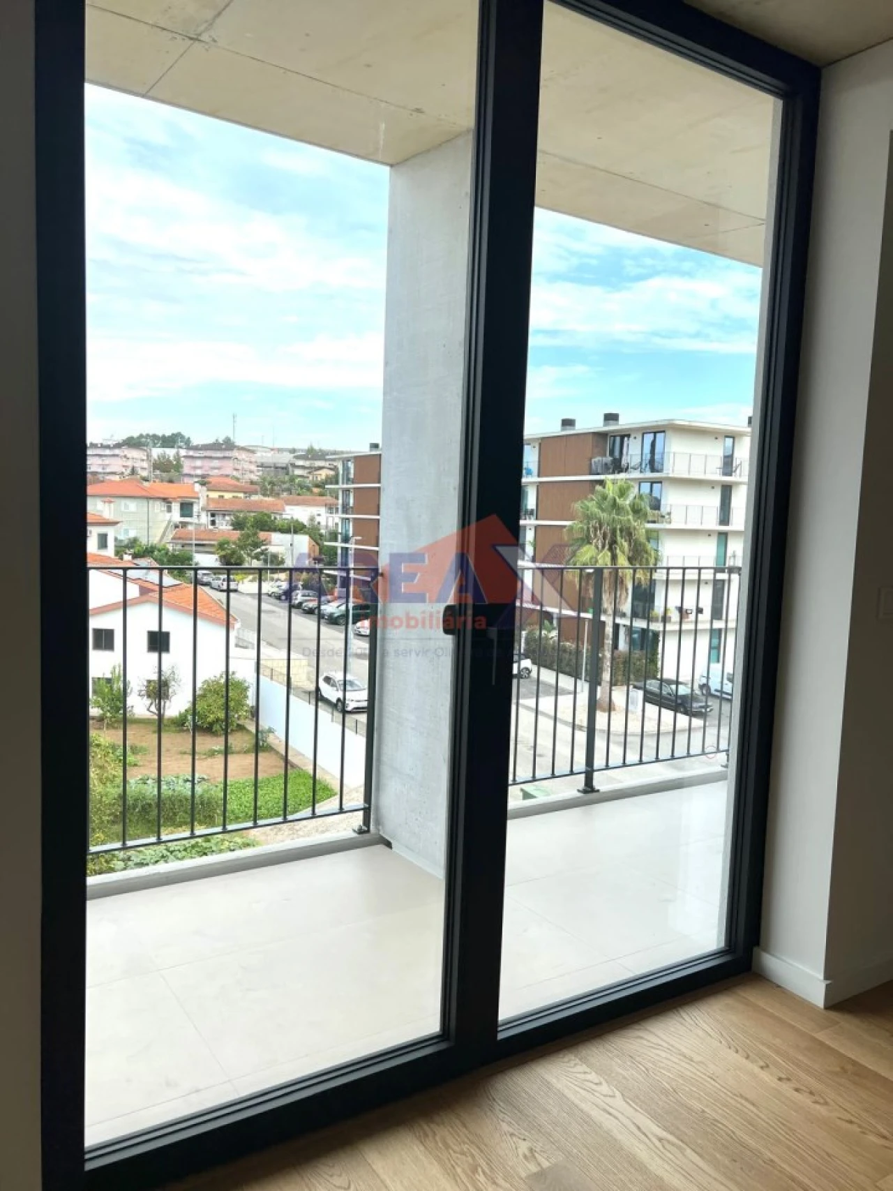 Apartamento T1 para Venda em O. Azeméis, Riba-Ul, Ul, Macinhata Seixa, Madail Foto 4