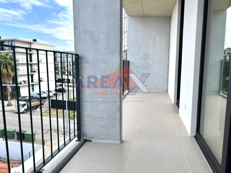 Apartamento T1 para Venda em O. Azeméis, Riba-Ul, Ul, Macinhata Seixa, Madail Foto 5