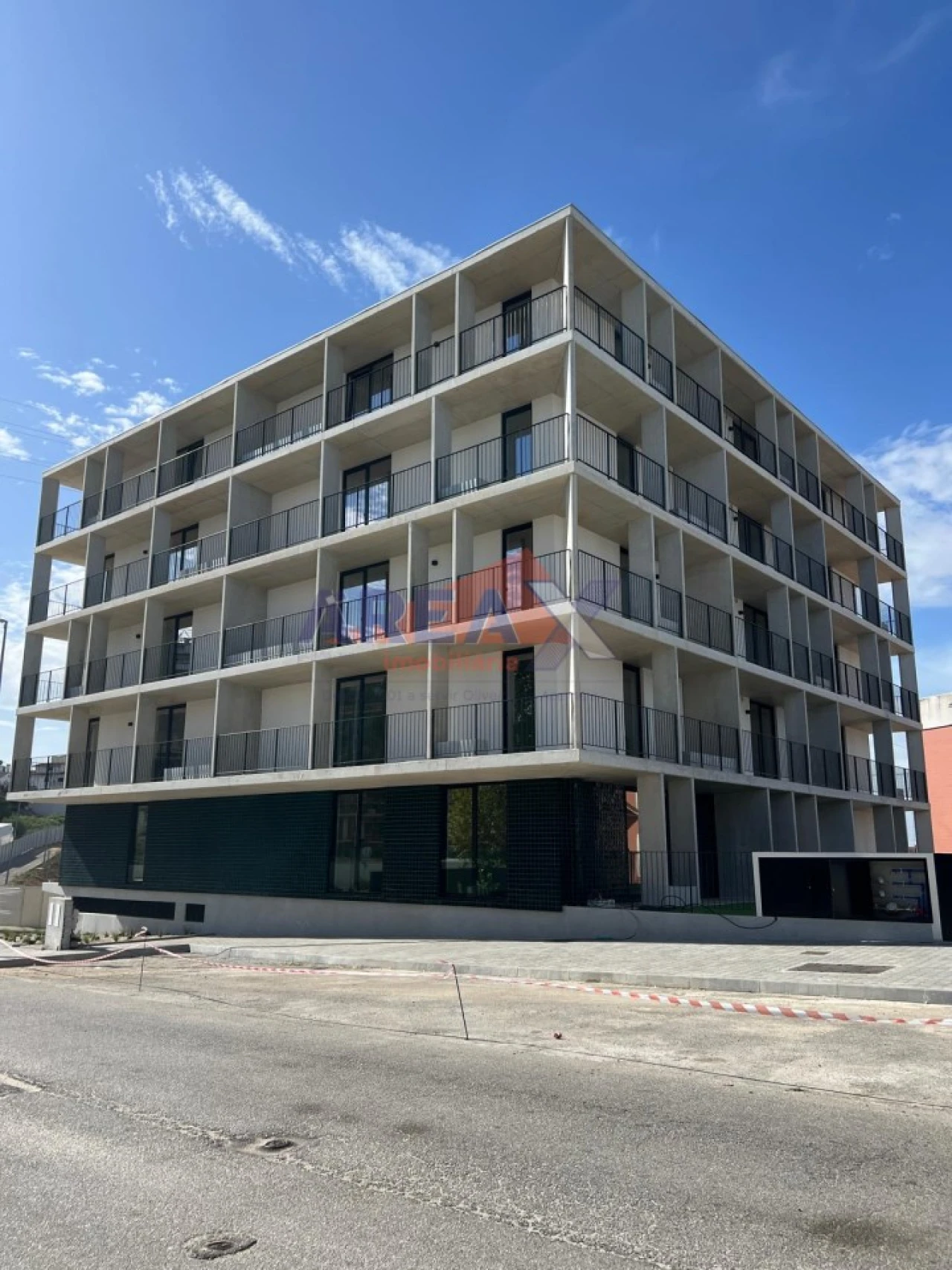 Apartamento T1 para Venda em O. Azeméis, Riba-Ul, Ul, Macinhata Seixa, Madail Foto 17